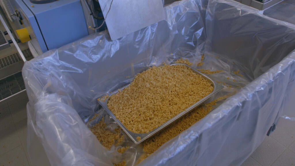 invasione del cibo spazzatura © Capa Tv 4