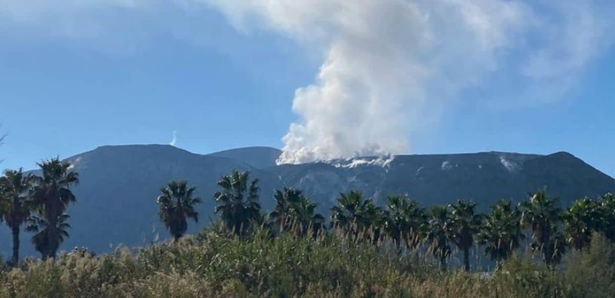 gas nocivo vulcano eolie