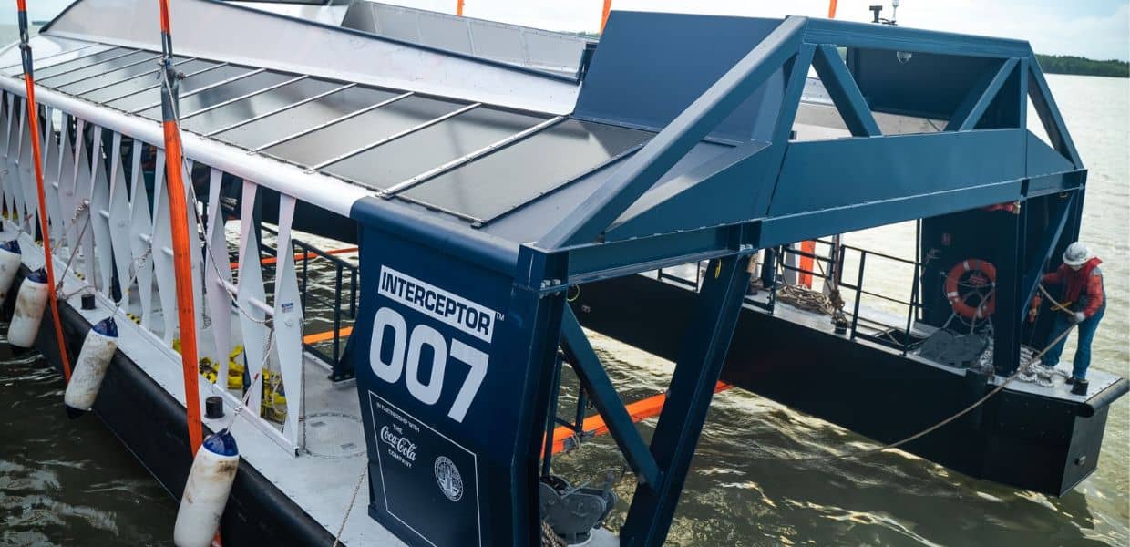 Ocean Cleanup navi robot