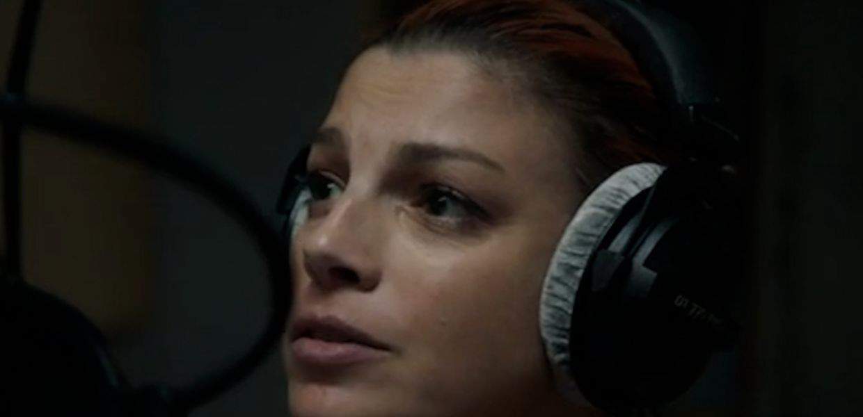 Emma Marrone Si Mette A Nudo In “Sbagliata - Ascendente Leone”