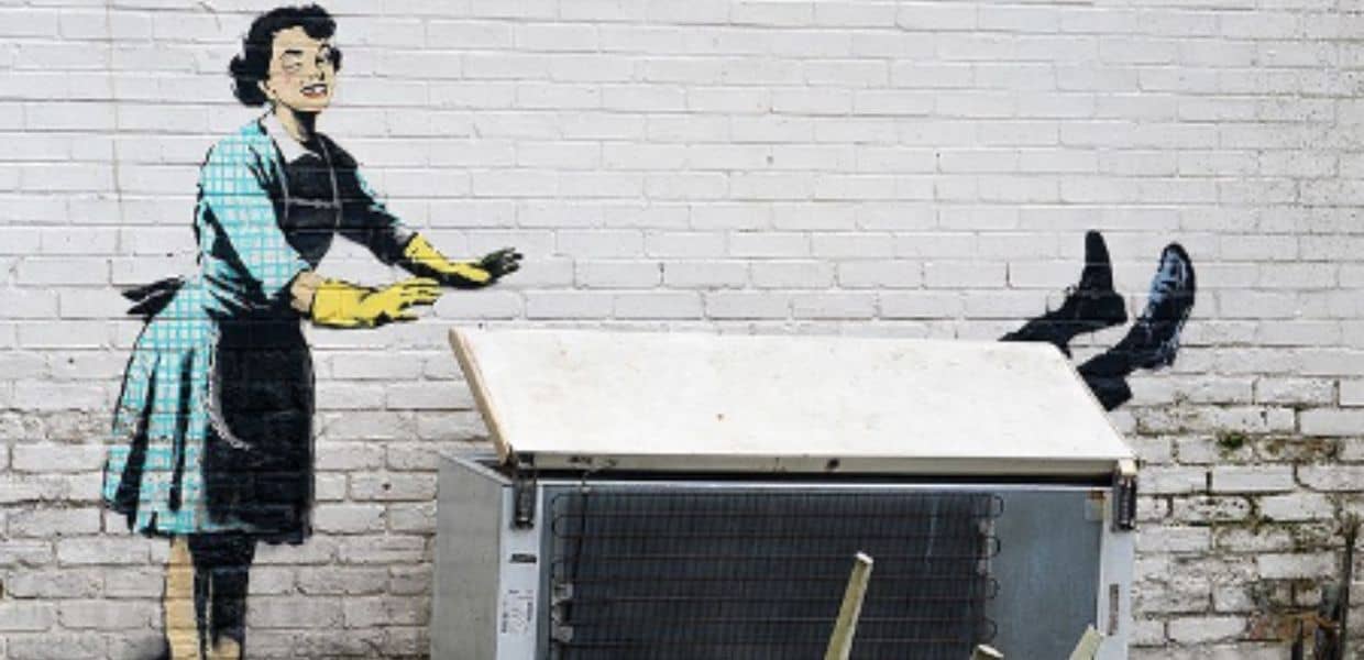 Banksy torna a San Valentino con un messaggio contro la violenza sulle donne