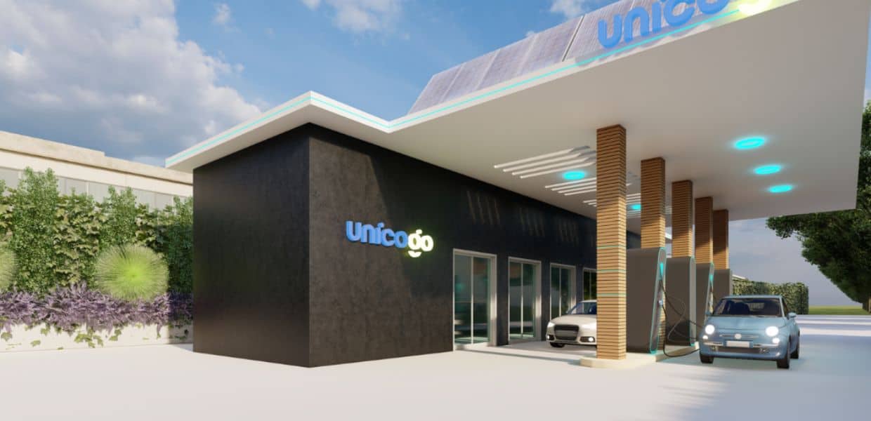 Mobilità, a Napoli la prima stazione di servizio only electric d'Italia