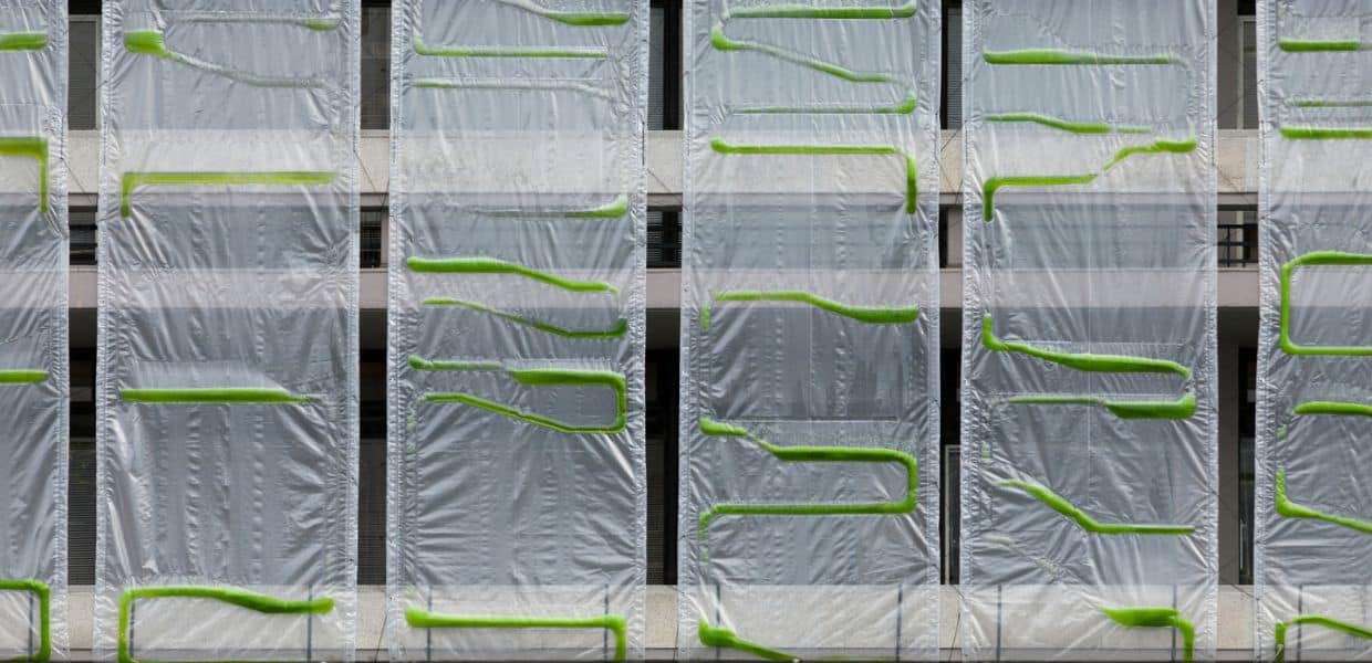 Photo.Synth.Etica, la tenda fatta di alghe che assorbe lo smog delle città