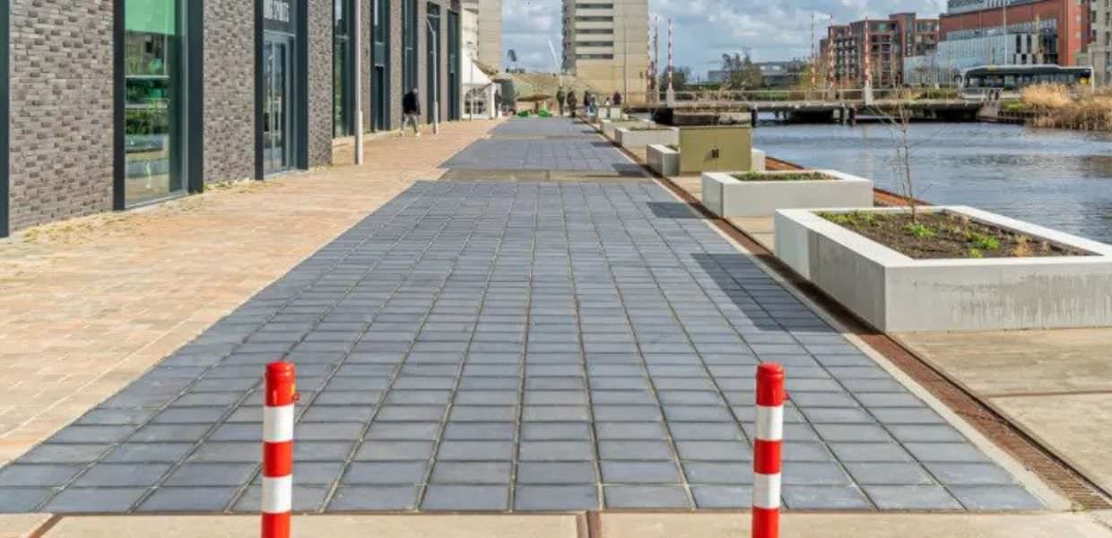 Rinnovabili, in Olanda pannelli solari calpestabili lungo i marciapiedi