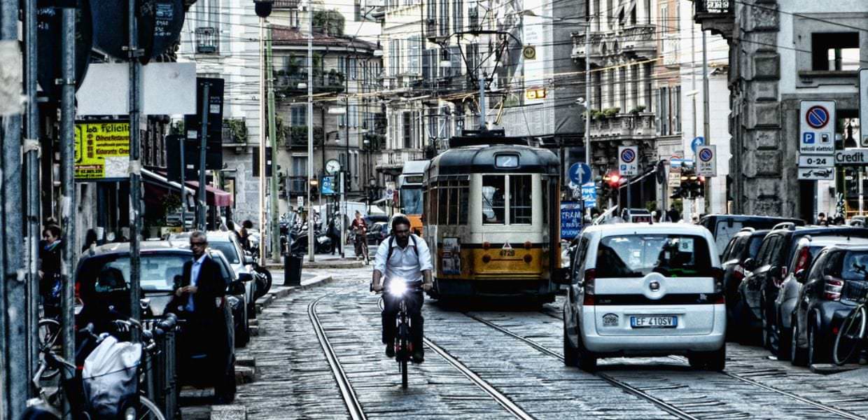Si può vivere a Milano senz'auto di proprietà
