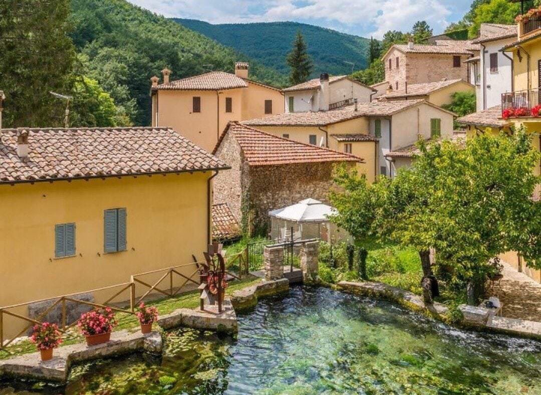 umbria cosa visitare pasqua rasiglia