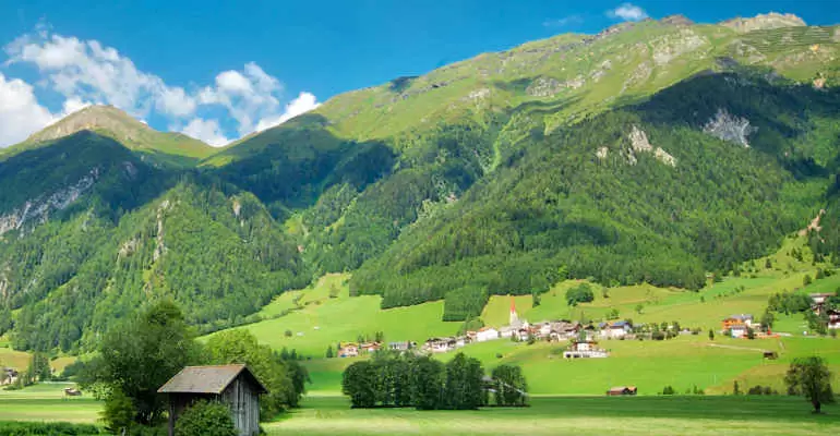 Bandiere nere di Legambiente, ecco le località montane bocciate sui temi ambientali