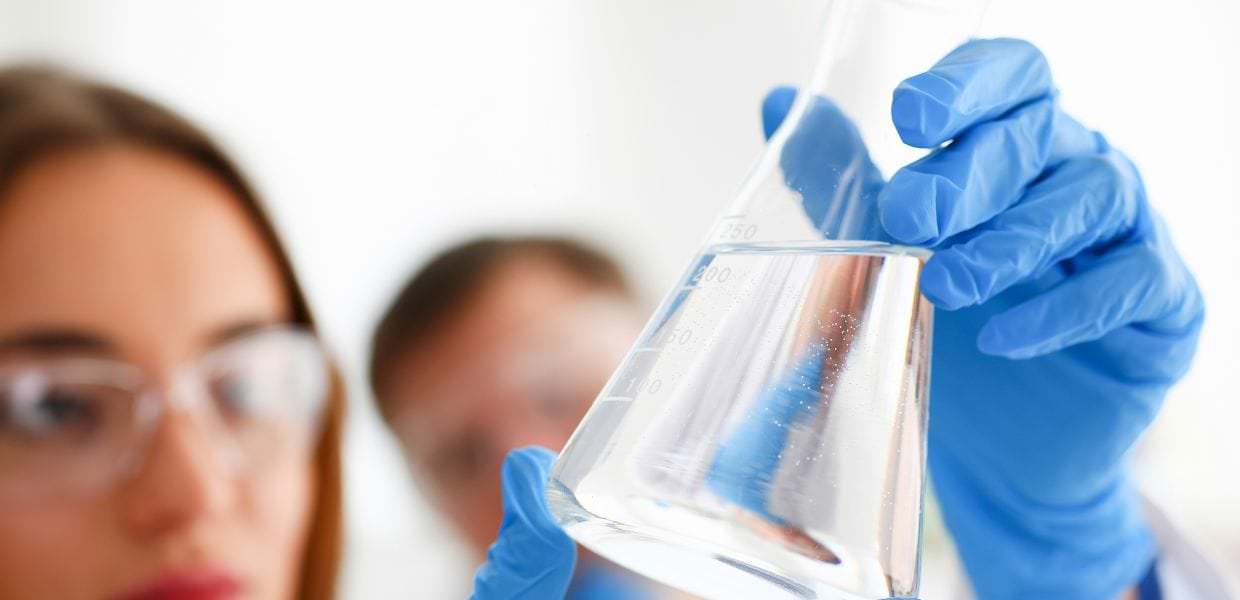 PFAS, scoperti batteri che possono abbattere i forever chemicals