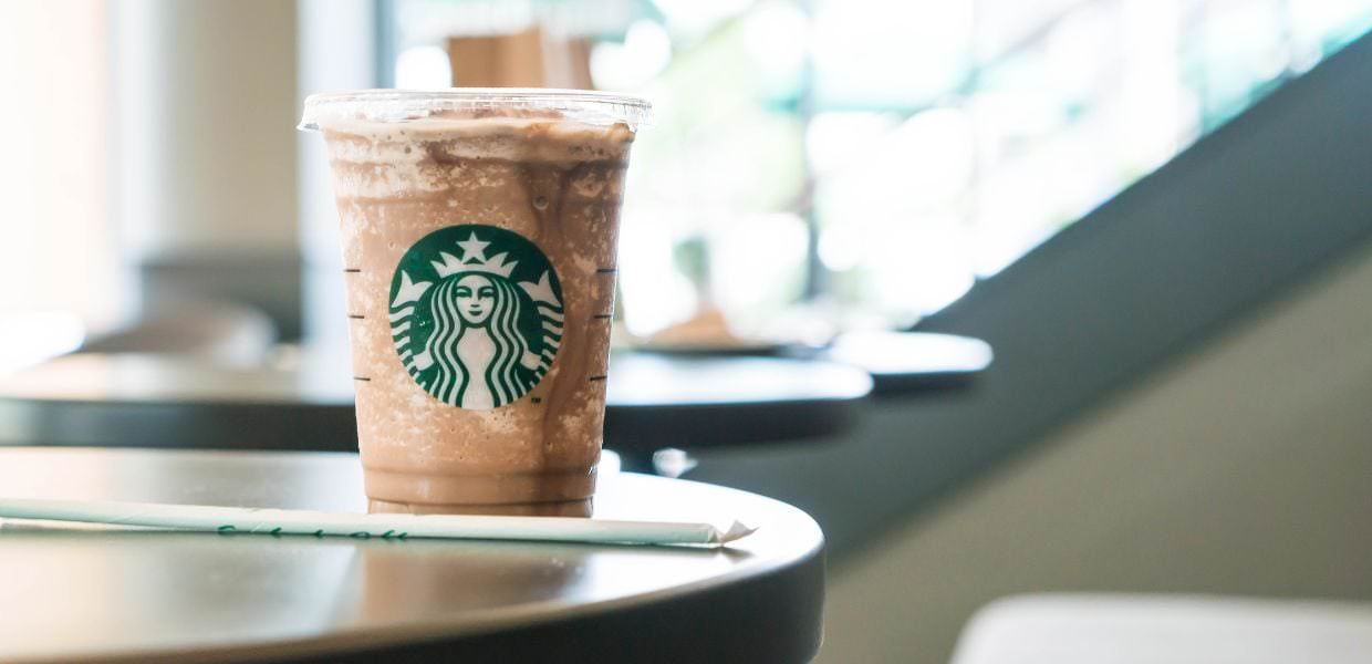 starbucks tazze bicchieri sostenibili