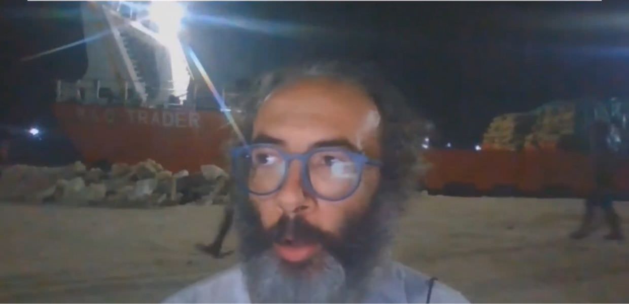 Gianluca Grimalda, lo scienziato licenziato perché non voleva volare (per questioni climatiche)