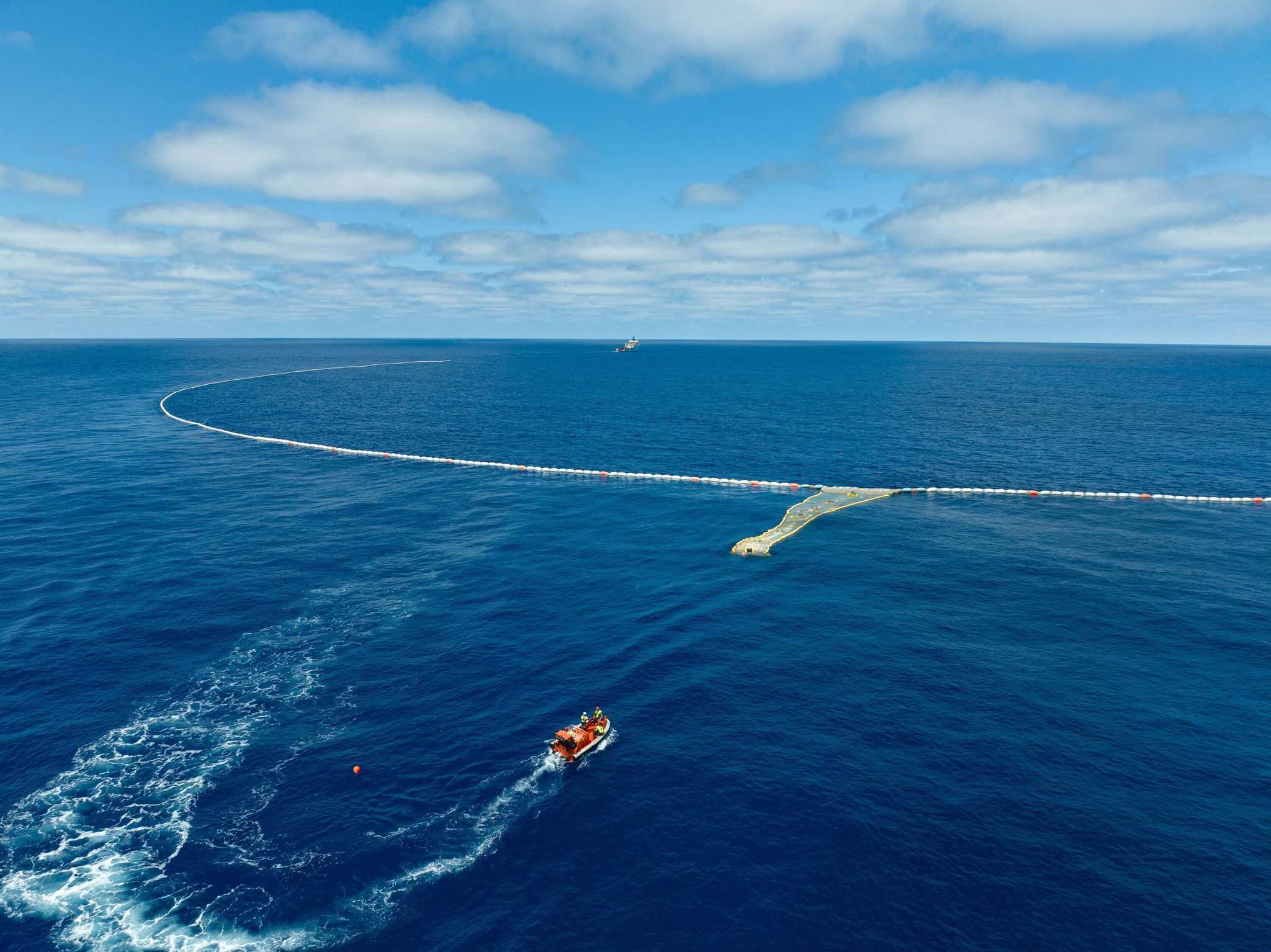ocean cleanup rifiuti isola di plastica