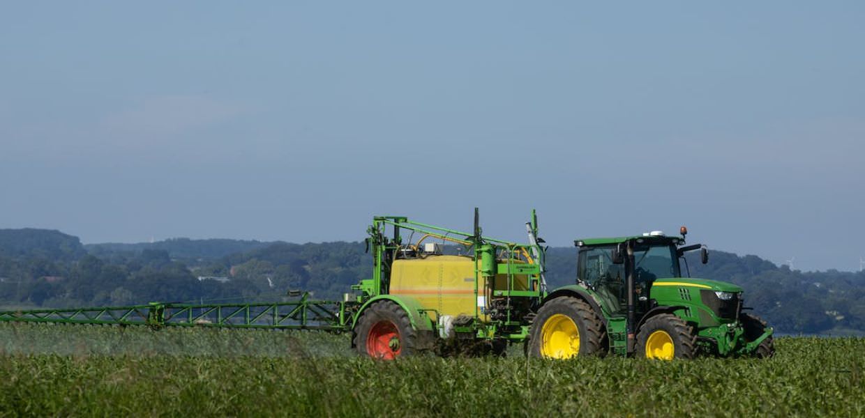 traffico illegale pesticidi