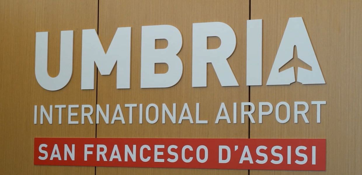 Umbria, aeroporto, impianto fotovoltaico per ridurre le emissioni