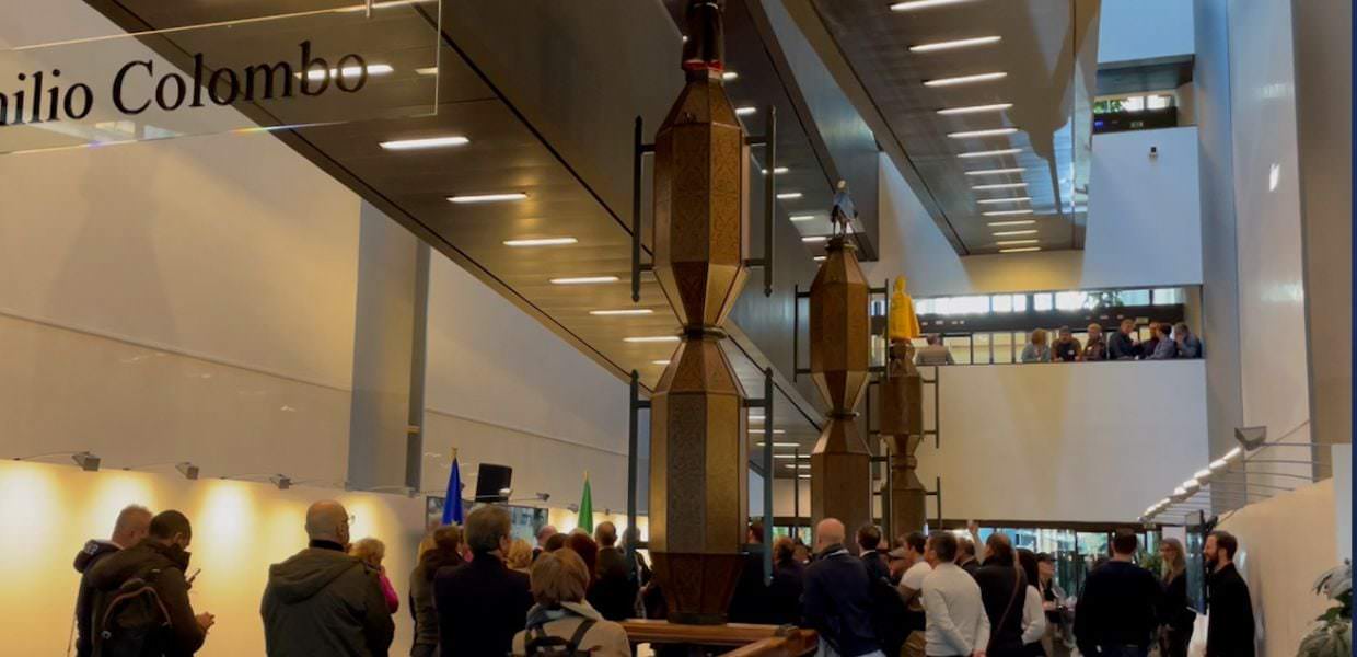 Strasburgo, Ceri di Gubbio in mostra per i 50 anni dello Stemma della Regione Umbria