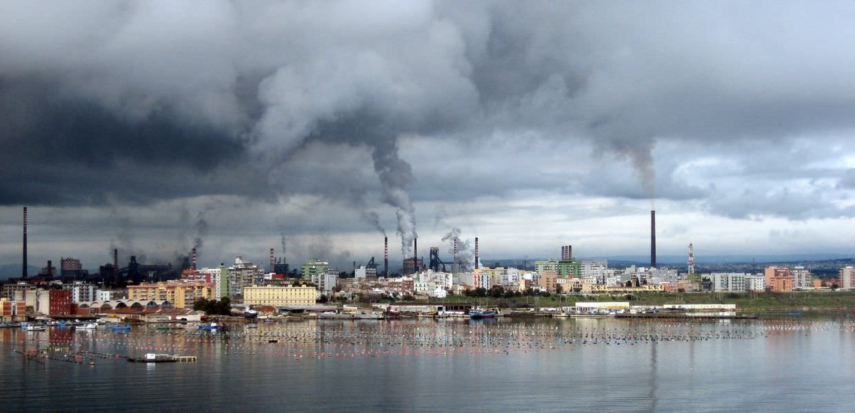 ex ilva taranto governo sindacati commissariamento