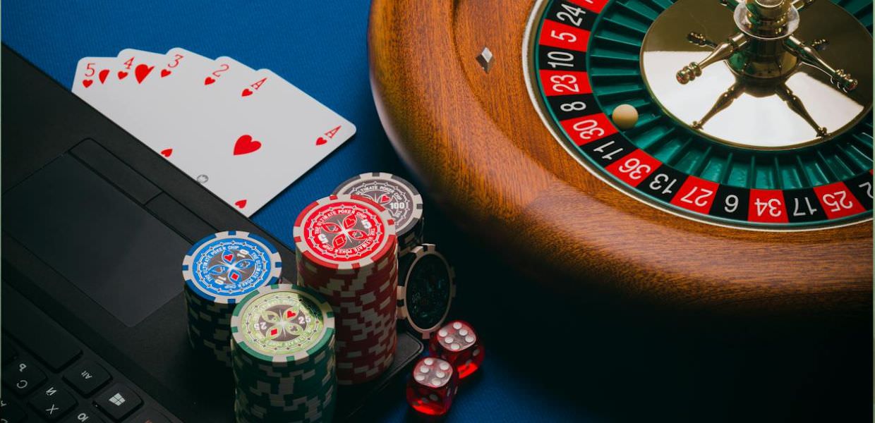 Foligno (Pg), fino al 29 febbraio la mostra ‘Azzardo non chiamiamolo gioco'