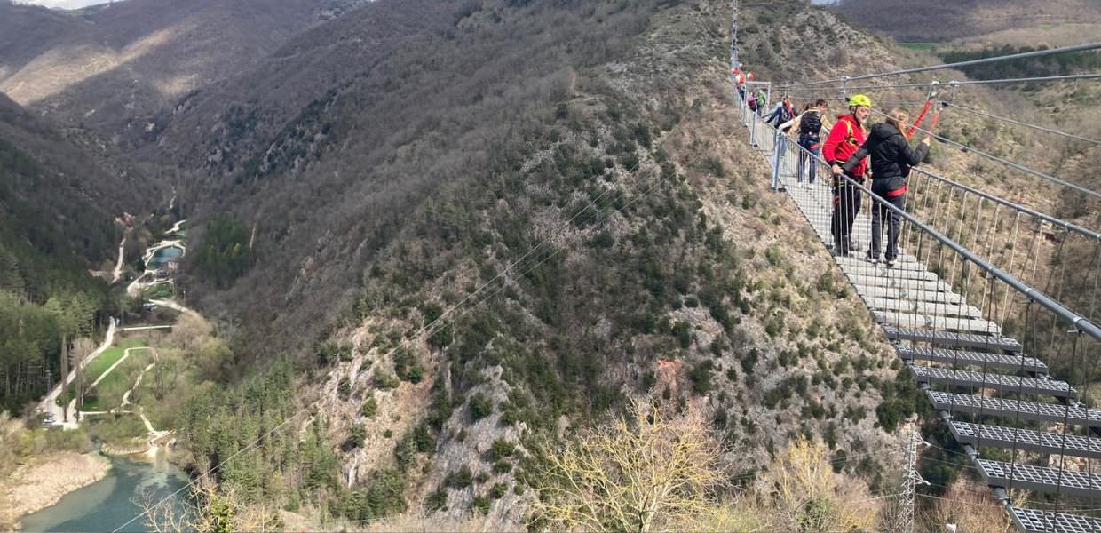 Umbria, inaugurato a Sellano (Pg) il ponte tibetano più alto d’Europa, foto ponte 2
