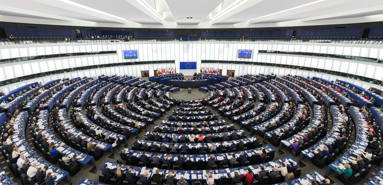 europarlamento case green emissioni