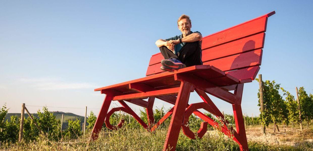 Montecastrilli (Tr), panchine giganti per il turismo slow