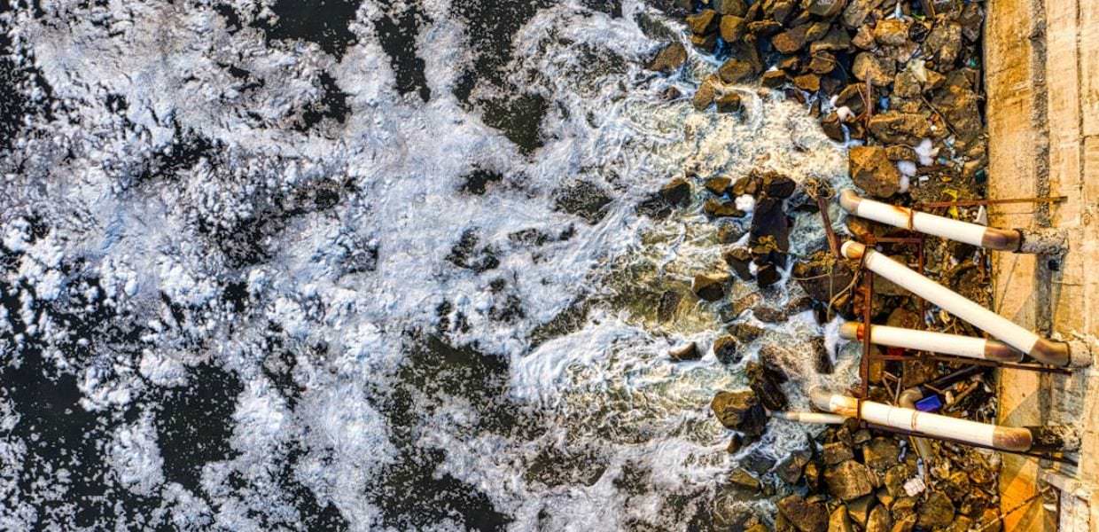 PFAS, il piano della Francia contro gli inquinanti eterni