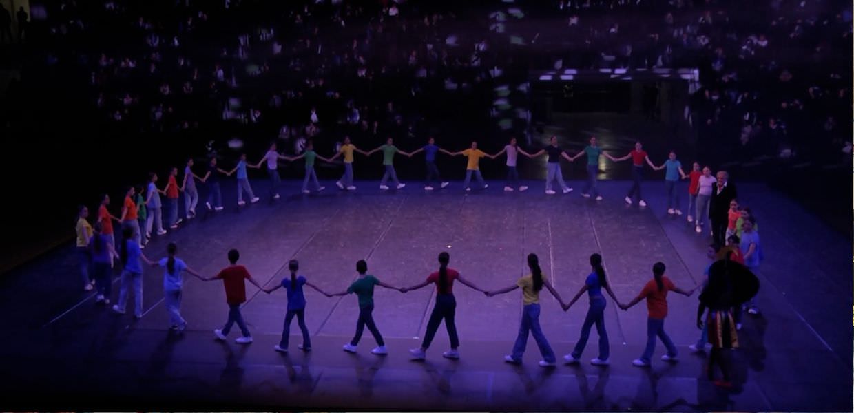 Umbria, al Palaterni oltre 4 mila spettatori per ‘Amores’