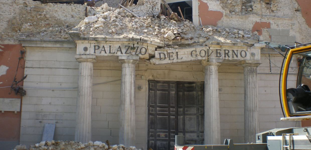 l'aquila terremoto