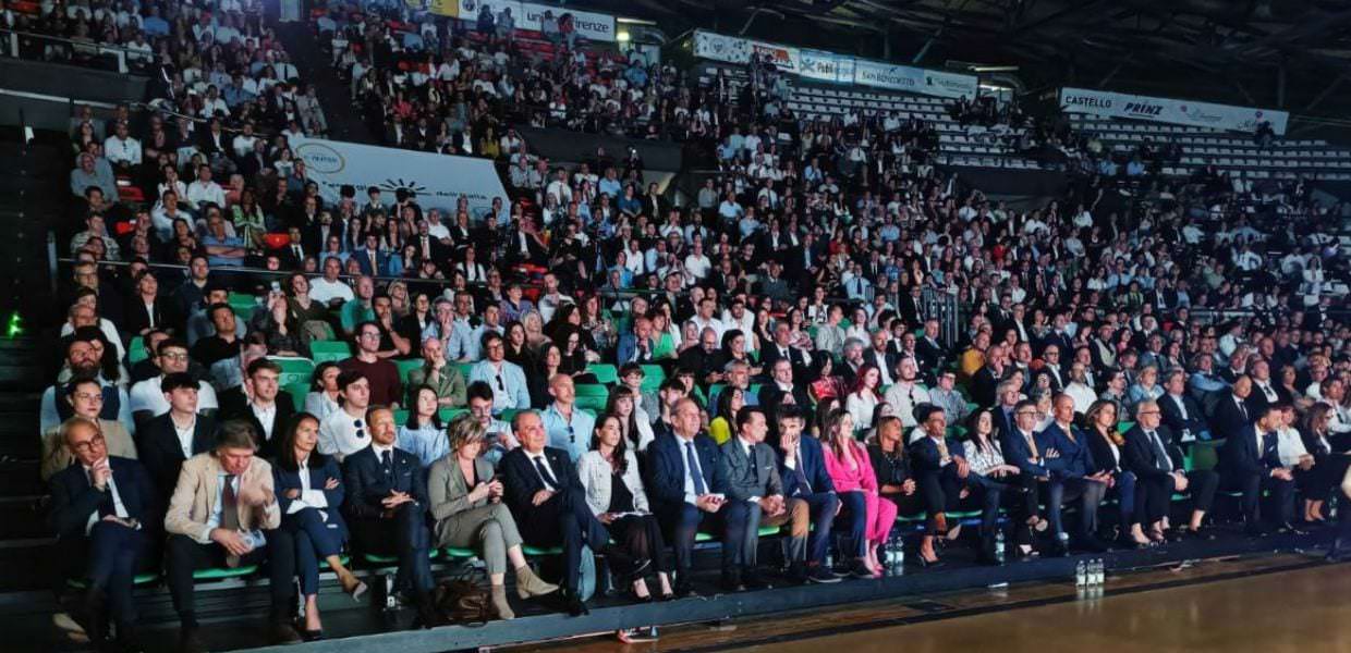 Rinnovabili, i ministri Urso e Locatelli tracciano la rotta a Firenze e appoggiano Anter “Lavoro straordinario con le scuole”