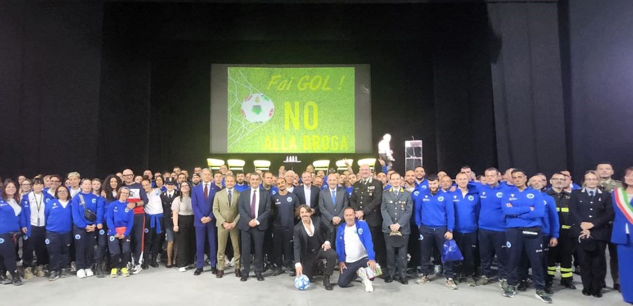 Terni, una grande iniziativa con le scuole per dire ‘No alla droga’
