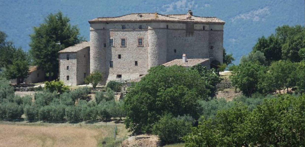 Umbria, poesia ed arte alla Fortezza di Dunarobba nel comune di Avigliano Umbro (Tr)
