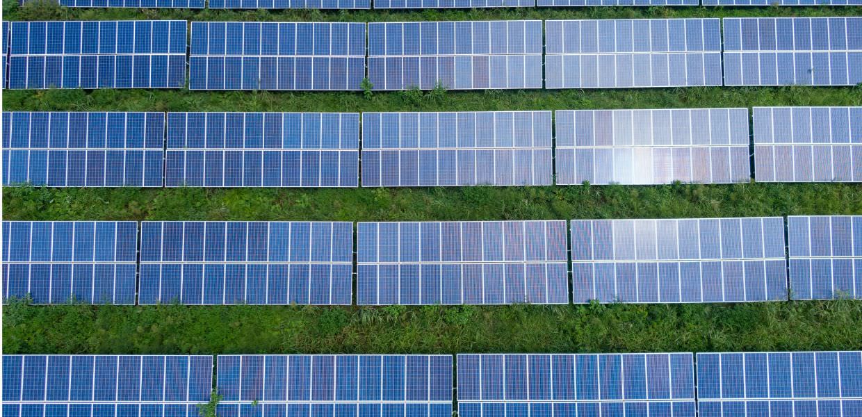 Umbria, transizione energetica, approvati i criteri del bando per gli impianti fotovoltaici
