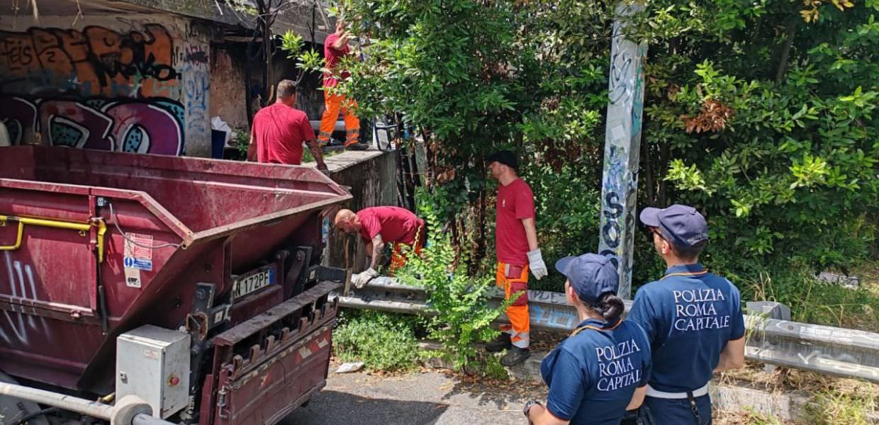 rifiuti roma denunce