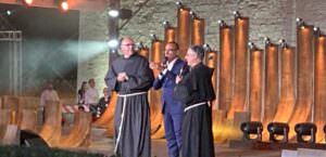 Assisi (pg), grande successo di ascolti per la maratona solidale ‘Con il cuore’, foto frati