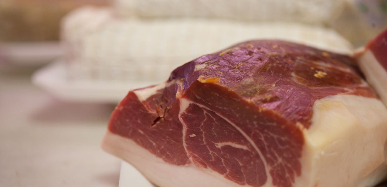 Export, il prosciutto umbro per la prima volta entra nel mercato Usa