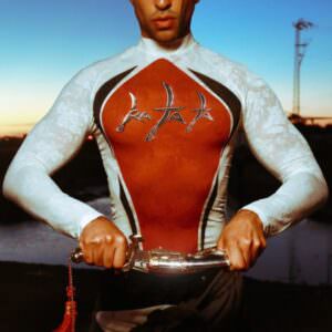 Musica, Mahmood il nuovo singolo ‘Ra Ta Ta’ ed un tour con 17 date, cover Ra Ta Ta