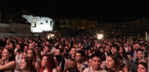 Terni, un viaggio nel tempo carico di emozioni ed energia con gli ‘Zero Assoluto’, foto pubblico