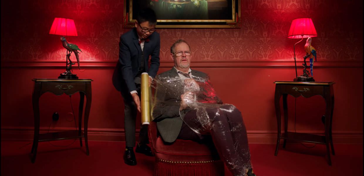 Wrapped in chemicals, la campagna di ChemSec contro plastica, PFAS e sostanze chimiche tossiche