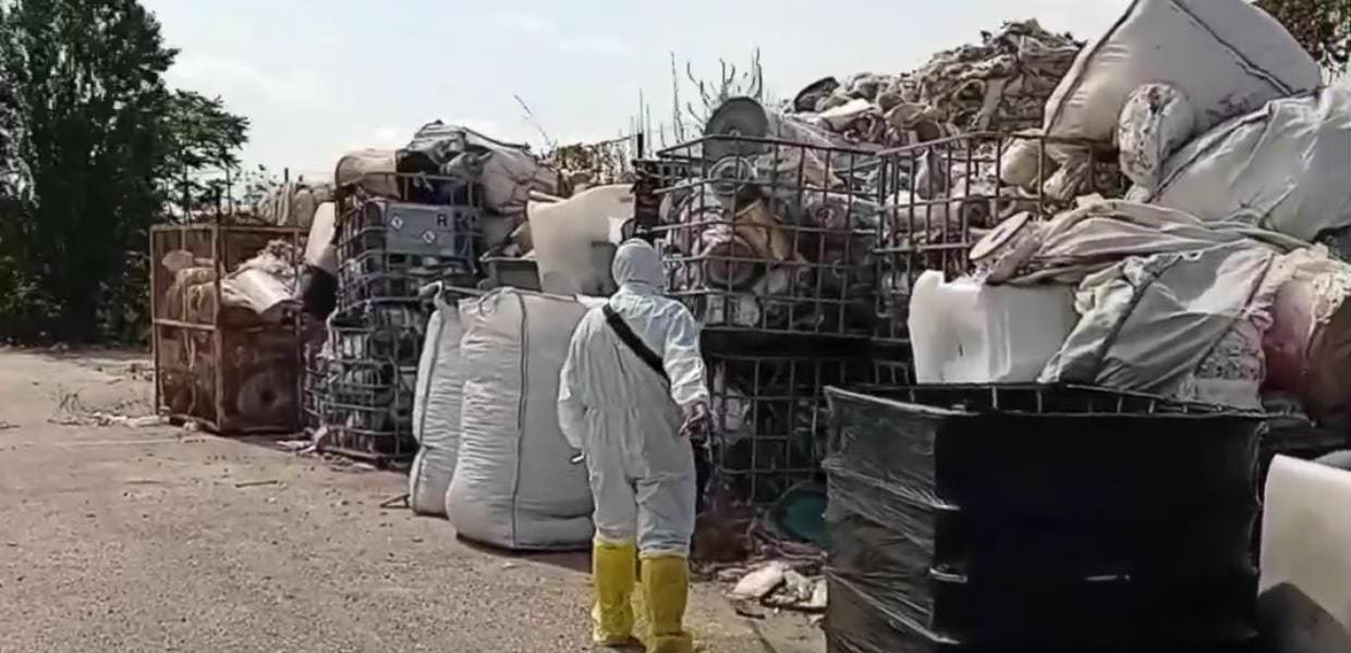 discarica abusiva rifiuti lamezia terme