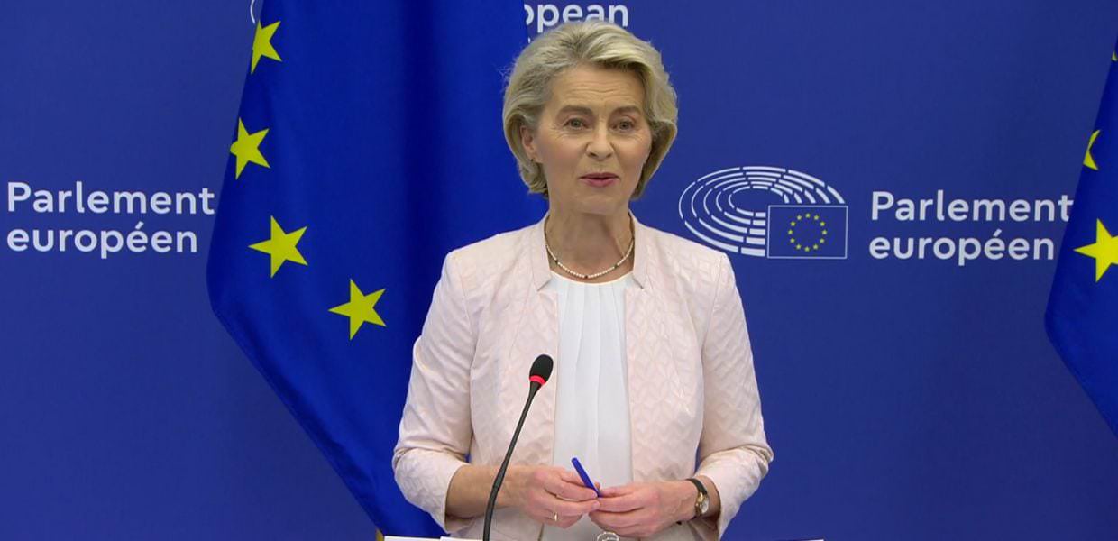 Commissione Ue, rieletta Ursula von der Leyen “Nuovo Green Deal entro 100 giorni”