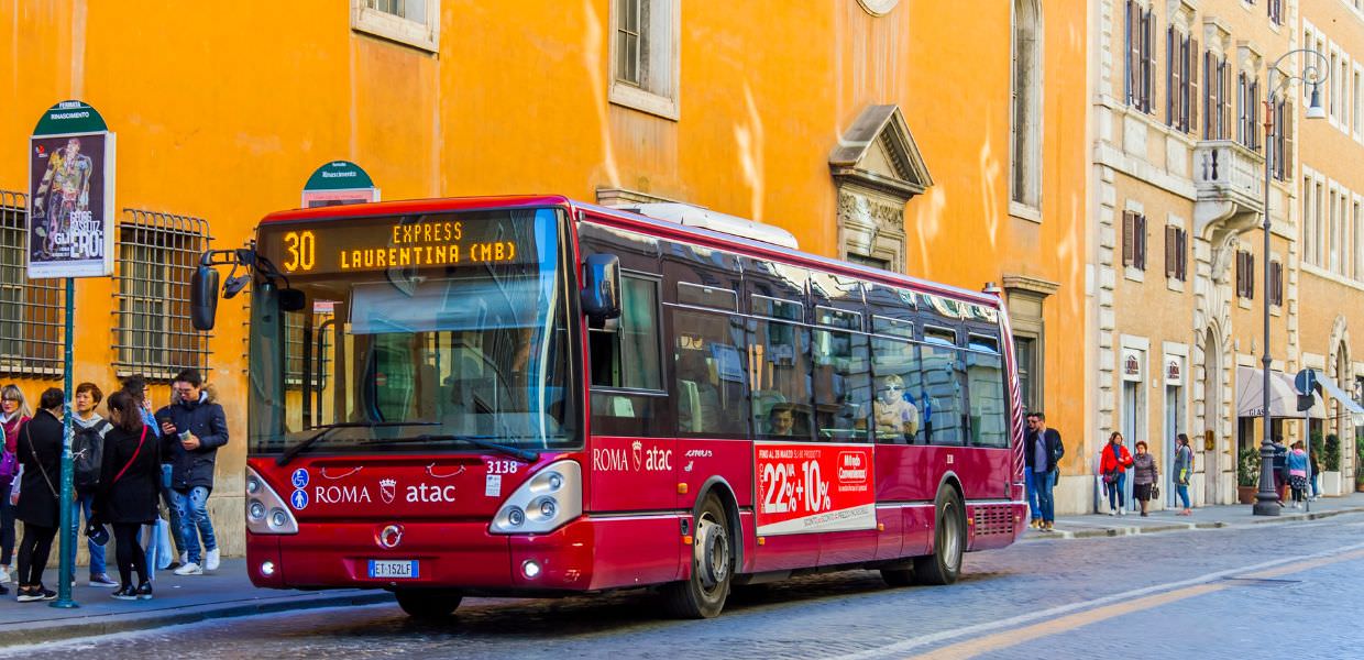 Roma, verso l'aumento dei biglietti Atac. Sindacati Non per i residenti