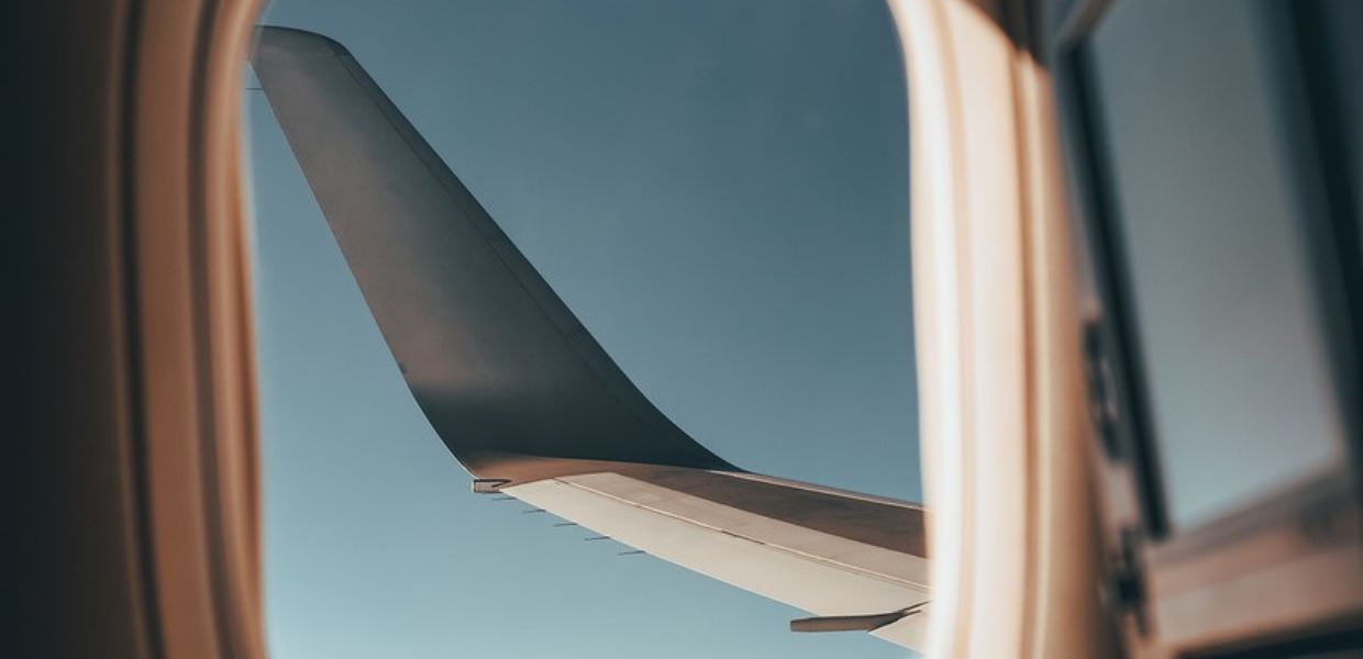 Viaggi aerei sostenibili realtà o greenwashing