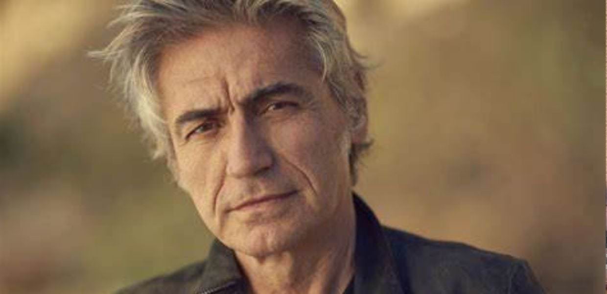 Musica, Ligabue parte con il tour nei teatri ed annuncia Campovolo 2025