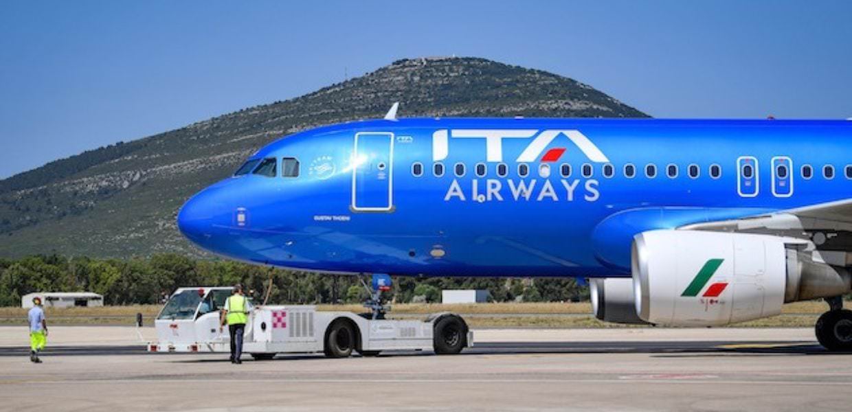 ITA Airways torna ad Alghero, ecco gli orari dei voli per Roma e Milano