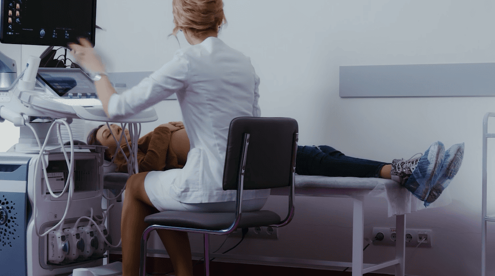 Menopausa precoce, calo drastico tra le 20-30enni. Potrebbe entrarci il nucleare