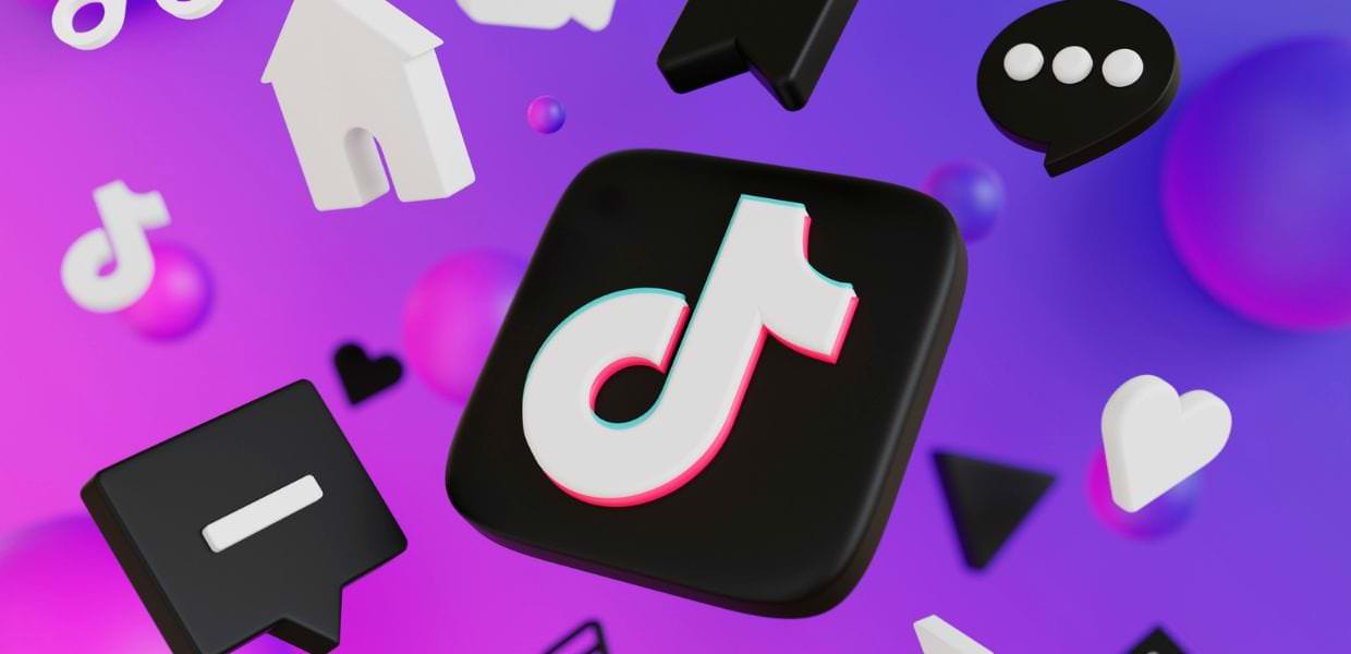 TikTok, l’Albania blocca l’accesso al social media per un anno