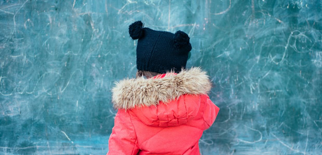 Scuole al gelo, nuova indagine di Skuola.net sulla situazione nelle classi