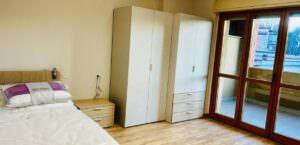 Terni, inaugurati due appartamenti per favorire percorsi di autonomia ed indipendenza, foto camera da letto
