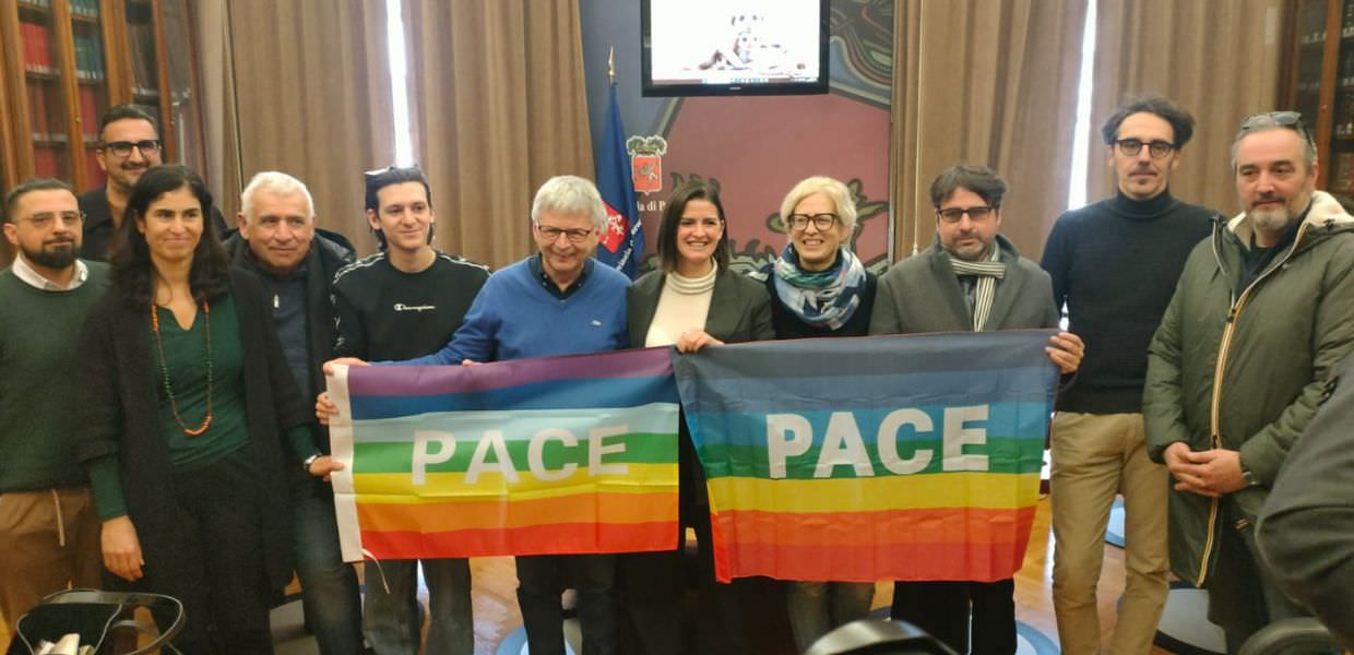 Perugia contro la guerra con ‘La casa brucia’