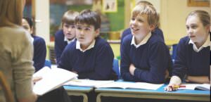 Umbria regione con meno abbandono scolastico, STUDENTI A SCUOLA