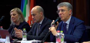 Perugia, lotta al riciclaggio, confronto tra professionisti e Gdf, foto Raffaele Cantone