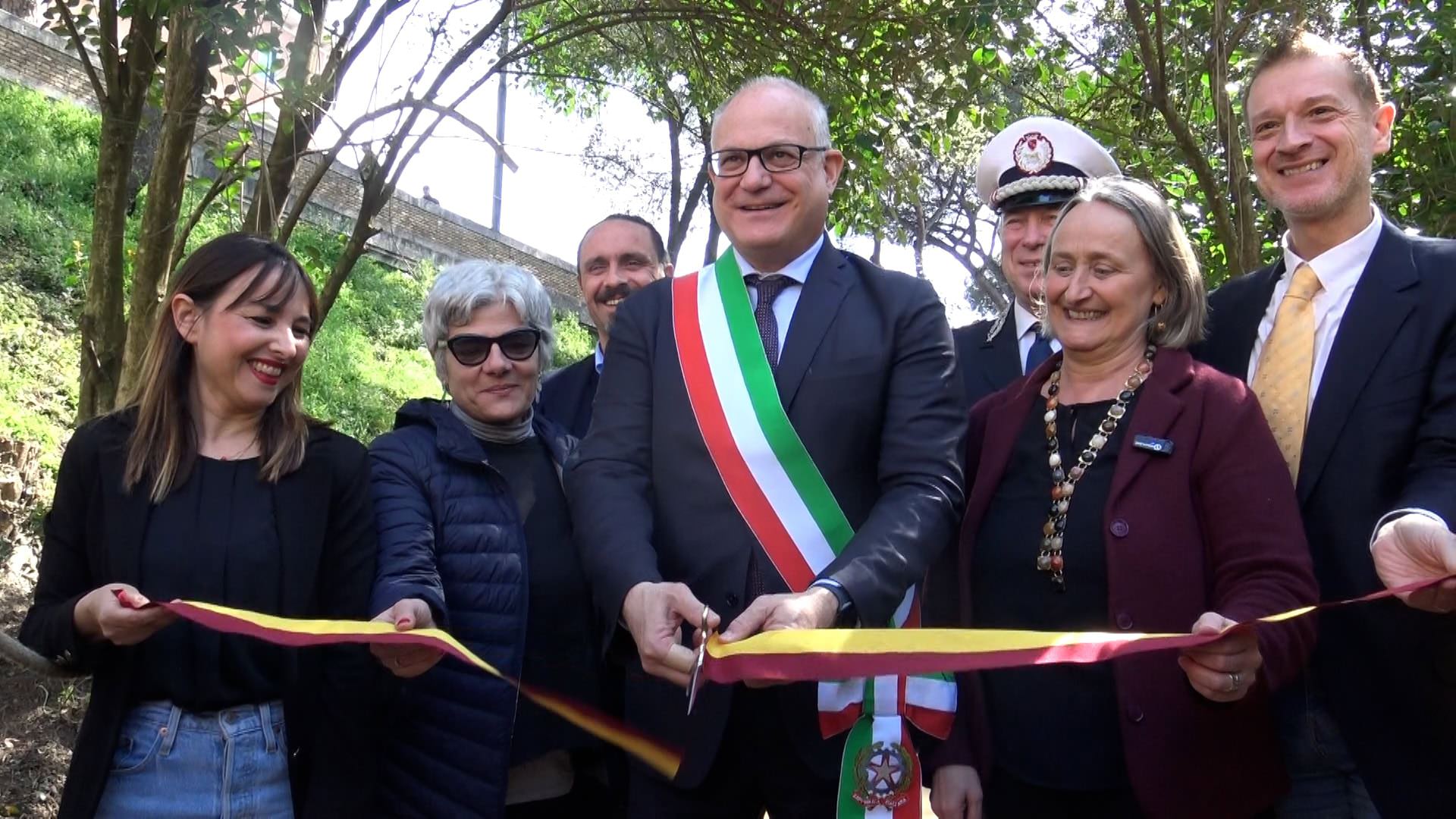 Aperto il parco d'affaccio sul Lungotevere delle Navi, in arrivo altri 4
